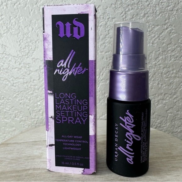 Urban Decay Other - $5 🌙 Urban Decay All Nighter Long Lasting Makeup Setting Spray 🆕